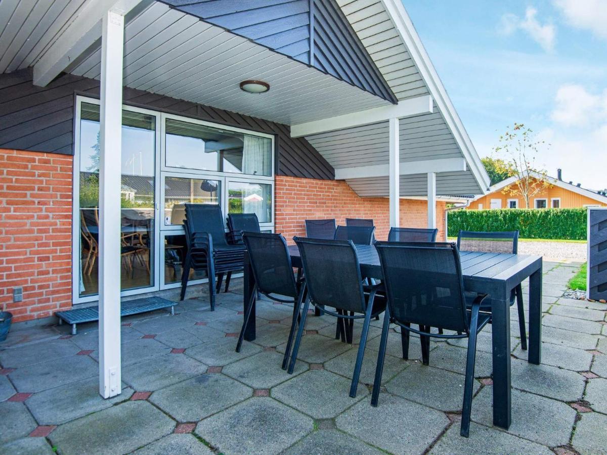 10 Person Holiday Home In Juelsminde Sonderby (Midtjylland) Exterior foto