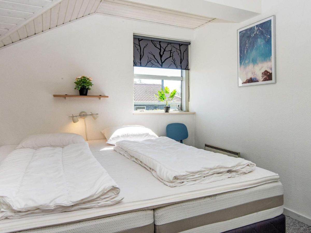 10 Person Holiday Home In Juelsminde Sonderby (Midtjylland) Exterior foto