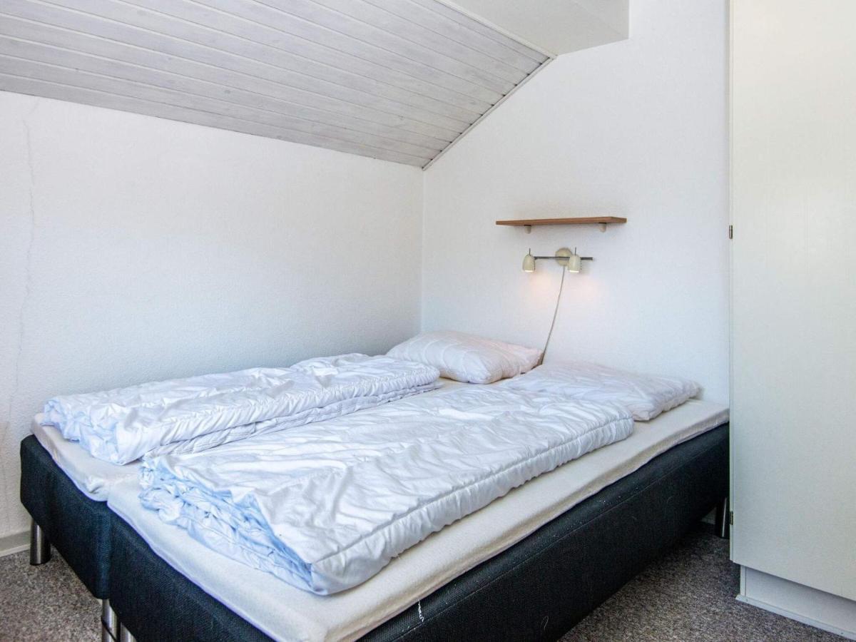 10 Person Holiday Home In Juelsminde Sonderby (Midtjylland) Exterior foto